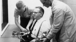 Milgram Deneyi.jpg